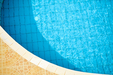 edge of the pool
