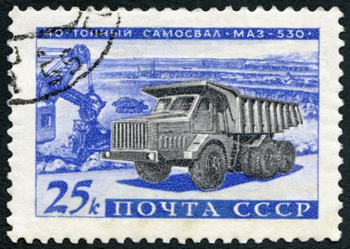 USSR - 1960: shows MAL-530 40-ton truck, Development of Russian