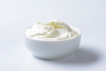 bowl of sour cream - 108696599