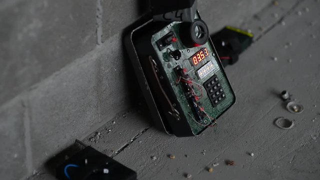 Bomb with timer near the wall
