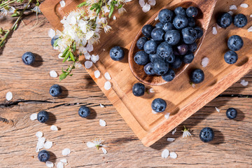 blueberries on wooden table. Blueberry antioxidant. Concept for healthy eating and nutrition © verca