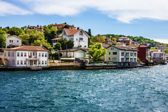 Sea front town houses, Bosphorus, Istanbul, Turkey