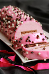 bûche framboise chocolat surprise 5