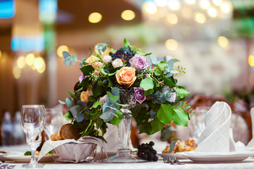 beautiful flowers on the wedding table

