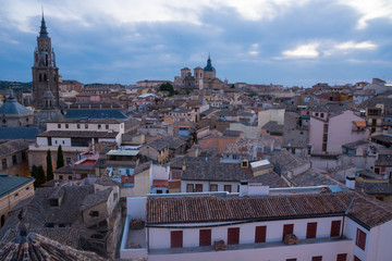 Obraz premium View of Church of San Ildefonso and the Cathedral of Santa Maria de Toledo, Spain