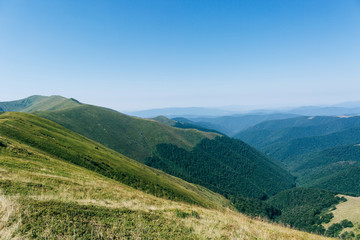 Naklejka premium Green mountains, hills, travel, landscape