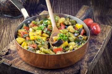 Ratatouille in Kupfer Kasserolle