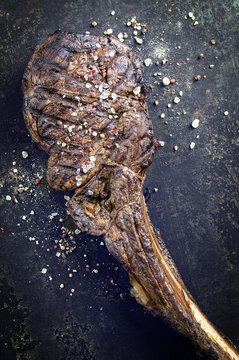 Dry Aged Kobe Tamahawk Steak