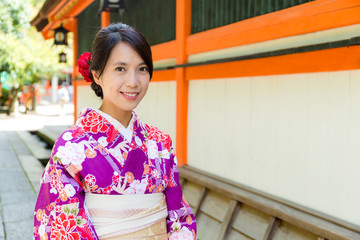 Fototapeta premium Young japanese woman with kimono