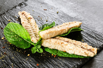 mackerel fillet with aromatic herbs and spices