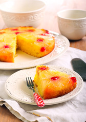 Pineapple upside down cake