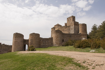 Fototapeta na wymiar Castillo de Loarre, Aragon, España 