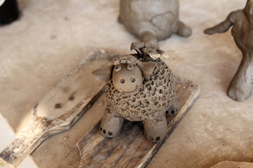 Fototapeta na wymiar Child's ceramic handicrafts