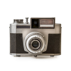 vista frontale di macchina fotografica originale anni 60 su fondo bianco