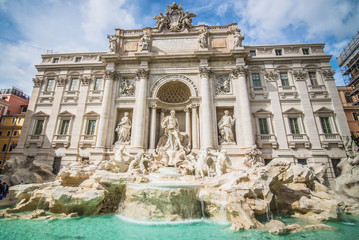 Fototapeta na wymiar Fountain di Trevi - Rome