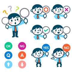 パネルを持つ男性