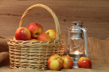 Basket with apples