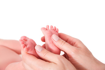 Kleine Babyfüße, Mutter hält Füßchen fest