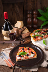 Wild garlic - margarita pizza