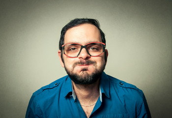 Obraz premium geek with the beard closeup portrait