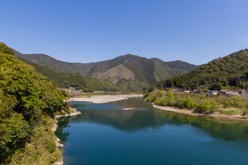 高知県四万十市　四万十川と口屋内沈下橋