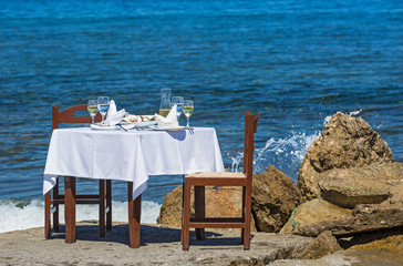 Table for lunch at Navy pier