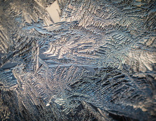 Ice model on the frozen window