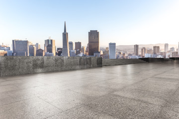 Obraz premium empty marble floor with cityscap and skyline of san francisco
