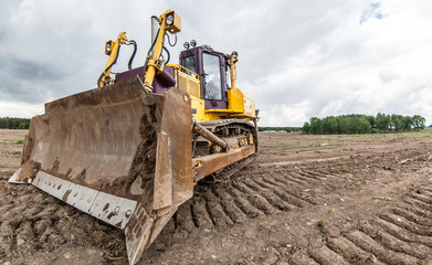 dozer © Alexander Kazharski