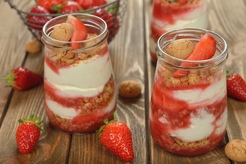 Dessert with strawberries and whipped cream