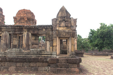 Fototapeta na wymiar Khmer archaeological site of Prasat Muang Tam in Buriram Province,Thailand