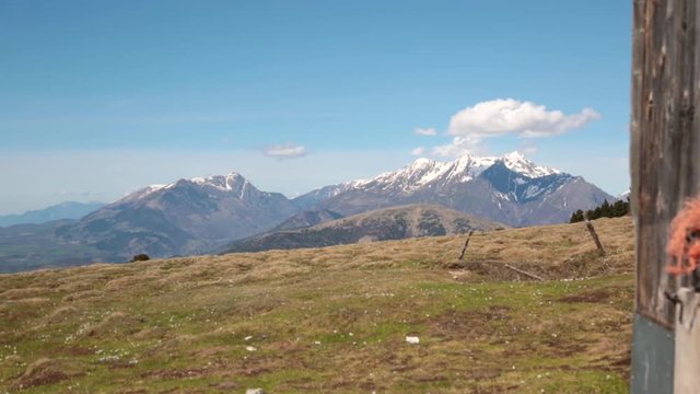 Au col des Fa&iuml;sses (Massif du D&eacute;voluy)
