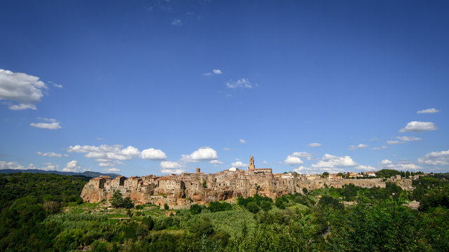 Pitigliano
