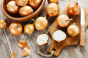 Few onions on the table