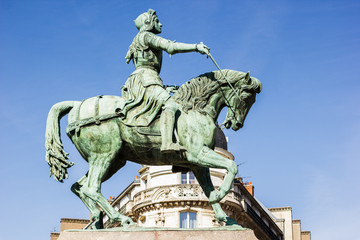 Fototapeta na wymiar Monument of Jeanne d'Arc in Orleans, France