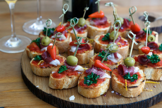 pinchos, tapas, spanish canapes, party finger food