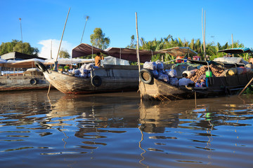 Beautiful view of Nga Nam floating market in the morning