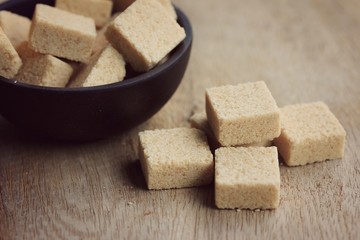 brown cane sugar cube