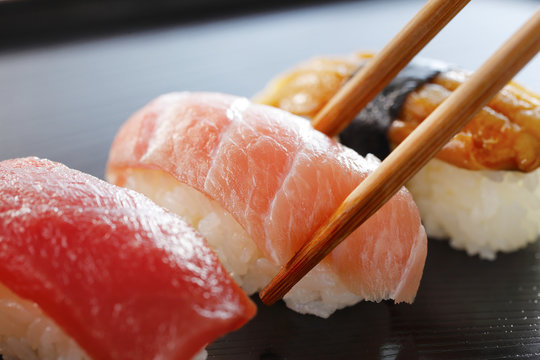 寿司　Japanese Sushi