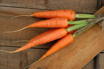 fresh crop of carrots tie beam