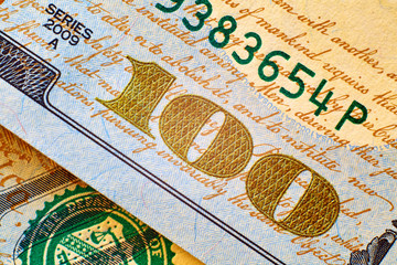 hundred dollars close up