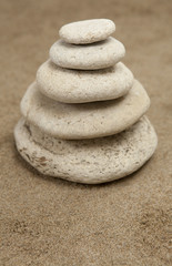 Fototapeta na wymiar pierres zen spiritualité en équilibre