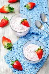 strawberry mousse