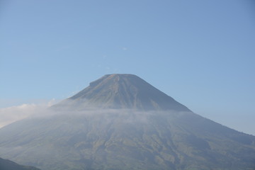 Fototapeta premium Wulkan w Indonezji