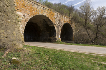 Fototapeta na wymiar Stone Double Arch Bridge