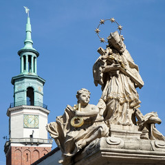 Fototapeta na wymiar Statue of St. John Nepomucene in Poznan