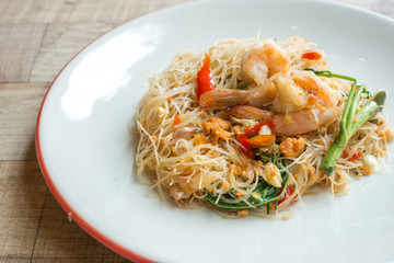 fried noodle cooked in Thai style