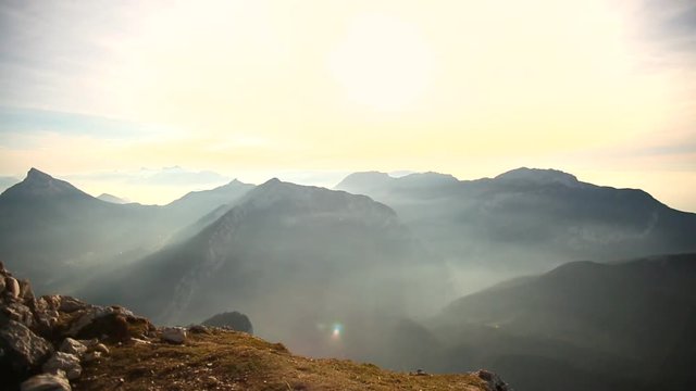 Coucher de soleil sur Chamechaude (Chartreuse / Is&egrave;re)