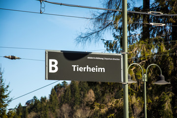 Schild 52 - Tierheim