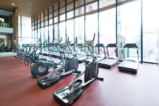 decoration and equipment in modern gym